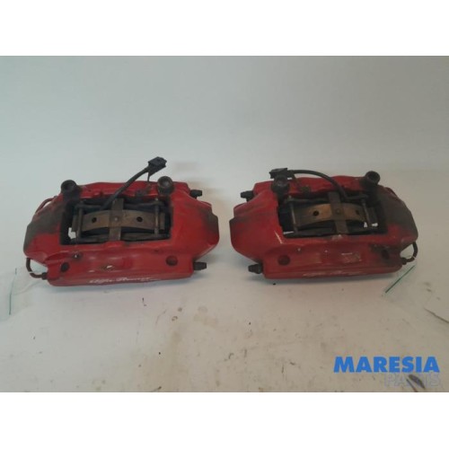 Alfa Romeo - Giulietta - Front brake calliper, left