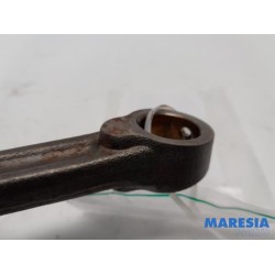 Renault - Clio - Connecting rod