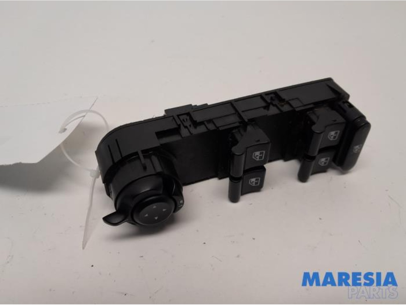 Alfa Romeo - Giulietta - Multi-functional window switch