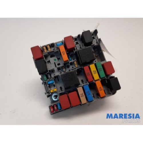 Alfa Romeo - Giulietta - Fuse box