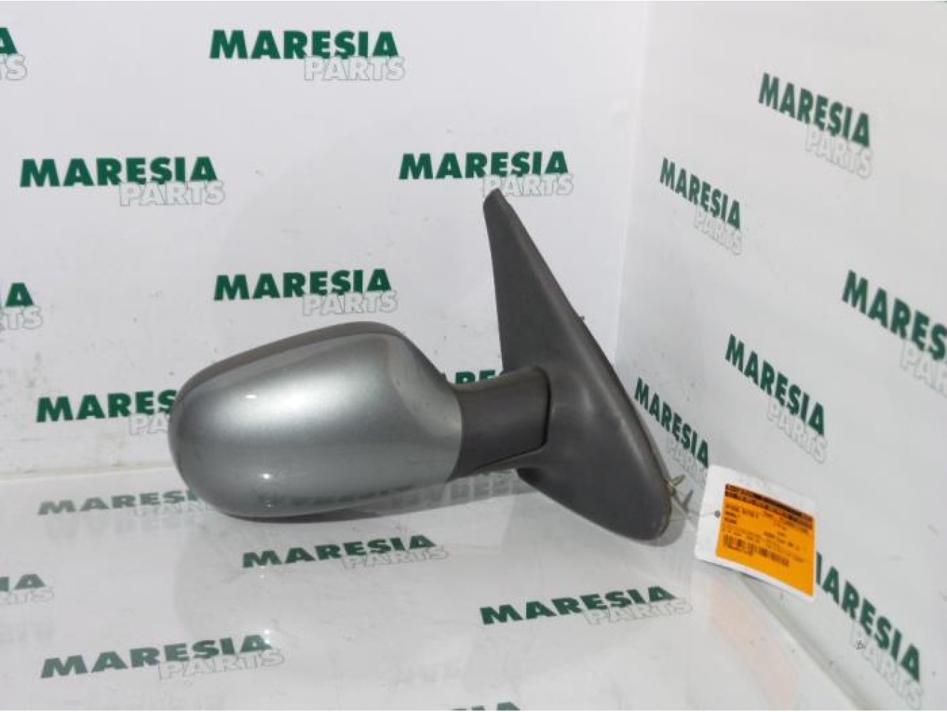 Renault - Megane - Wing mirror, right