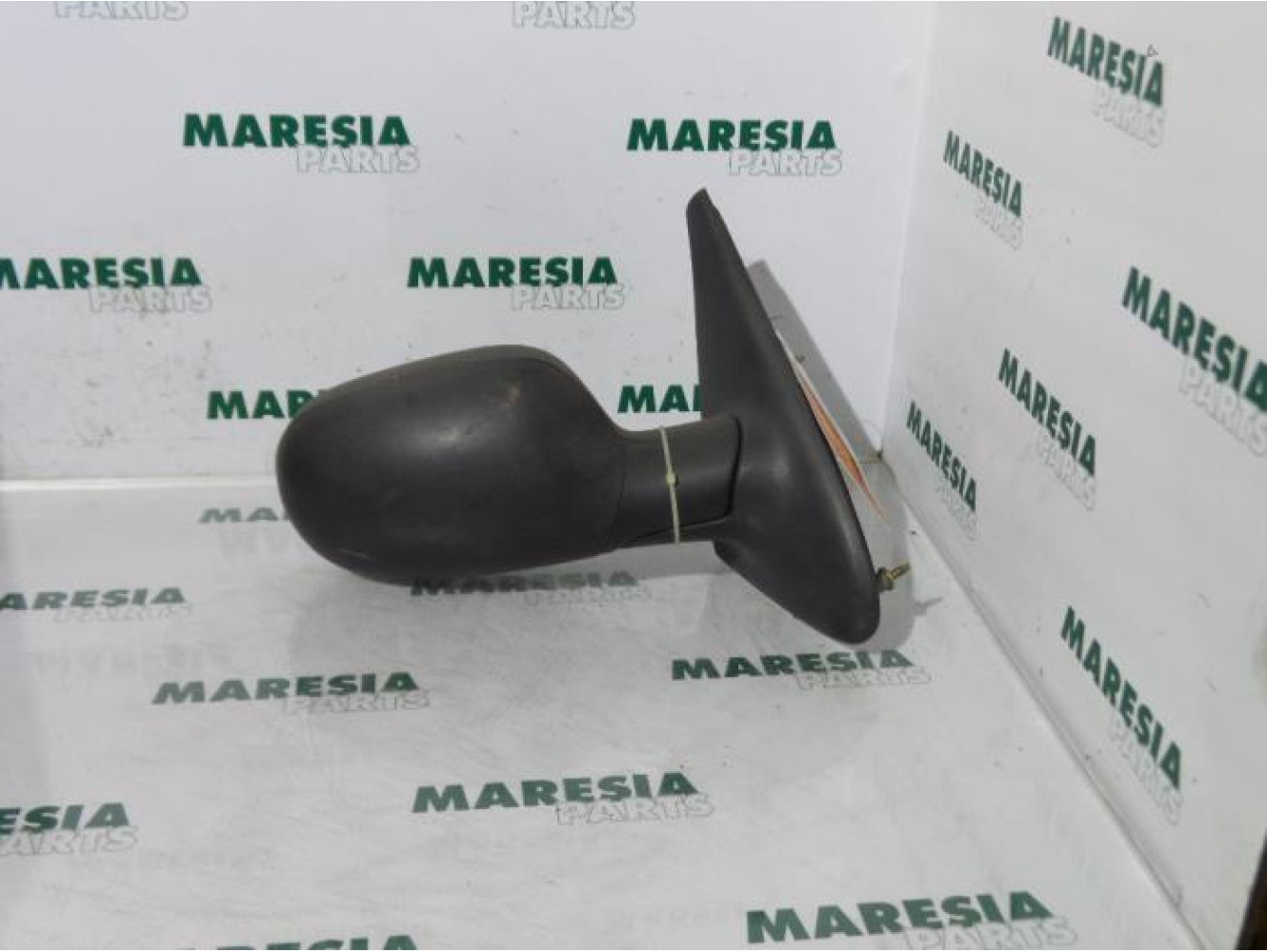 Renault - Megane - Wing mirror, right
