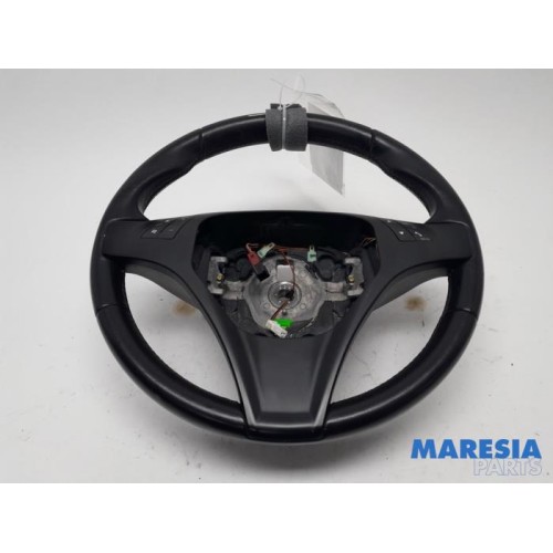 Alfa Romeo - Giulietta - Steering wheel