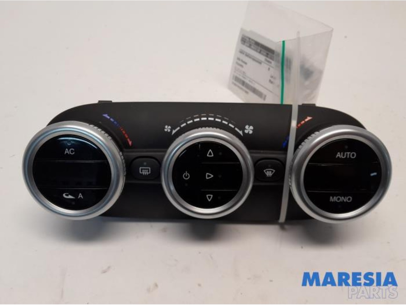 Alfa Romeo - Giulietta - Heater control panel
