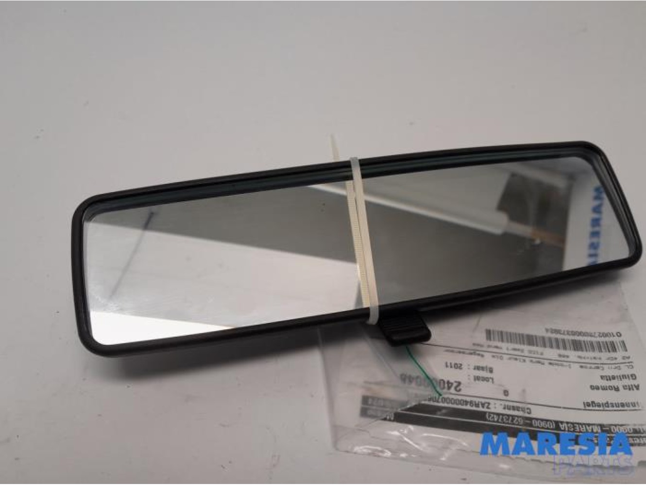 Alfa Romeo - Giulietta - Rear view mirror