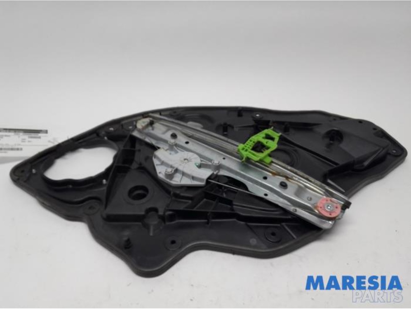 Alfa Romeo - Giulietta - Rear door window mechanism 4-door, right