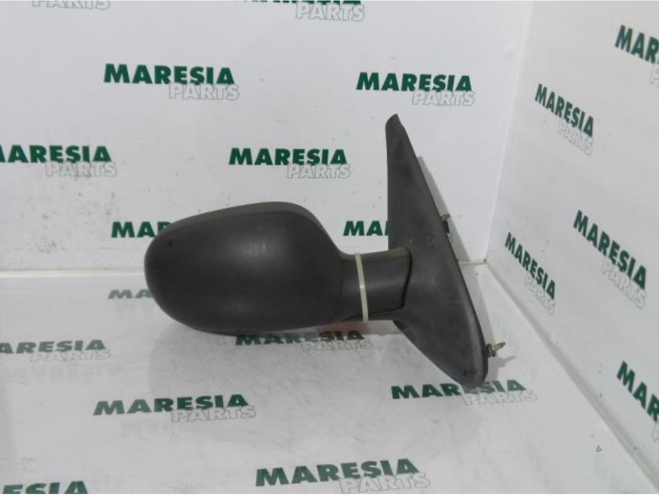 Renault - Megane - Wing mirror, right