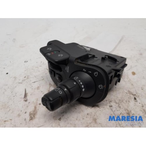 Renault - Kangoo - Wiper switch