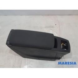 Renault - Grand Scenic - Middle console