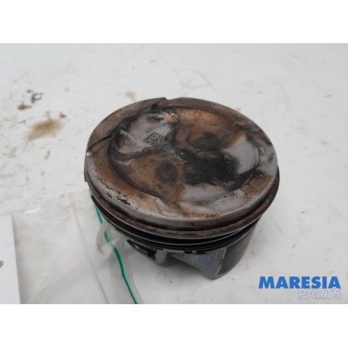 Alfa Romeo - Giulia - Piston