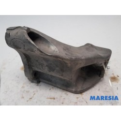 Alfa Romeo - Giulia - Engine mount