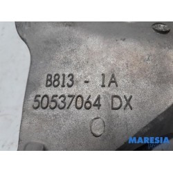 Alfa Romeo - Giulia - Engine mount