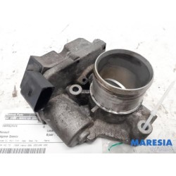 Renault - Megane Scenic - Drosselklappengehäuse
