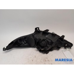 Peugeot - 207 - Headlight, right