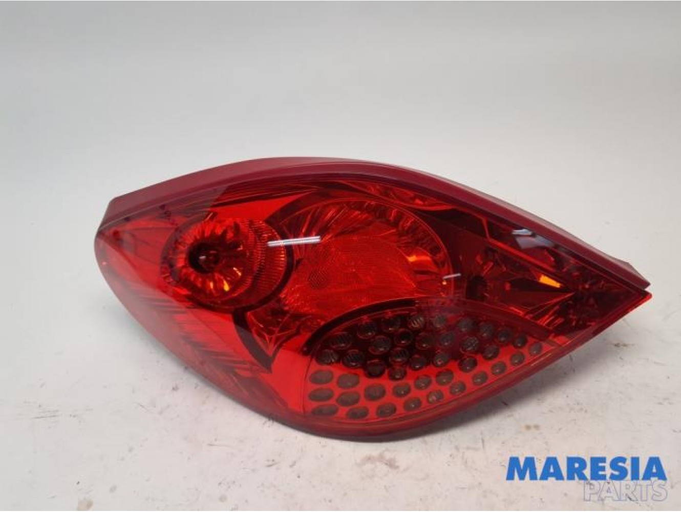 Peugeot - 207 - Achterlicht links
