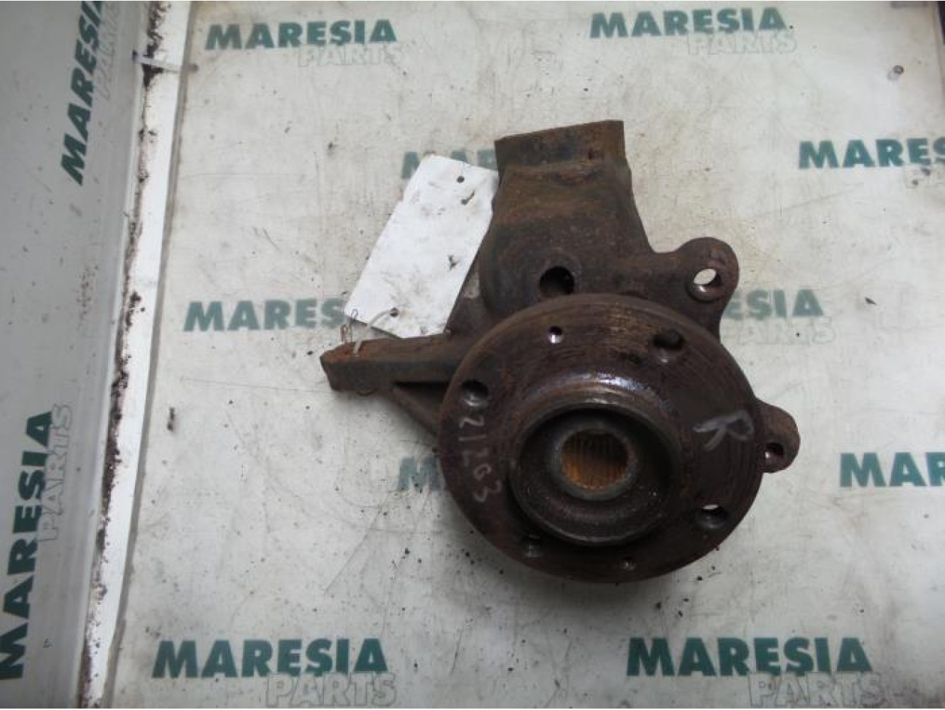 Citroen - Xsara - Knuckle, front right