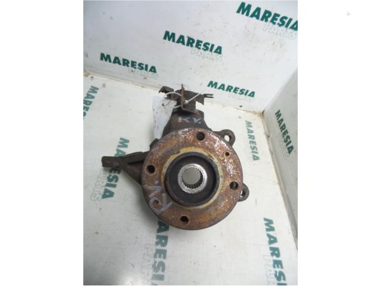 Citroen - Xsara - Knuckle, front right