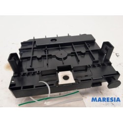 Peugeot - 207 - Fuse box