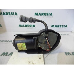 Renault - Clio - Front wiper motor