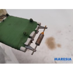 Peugeot - 207 - Heater resistor
