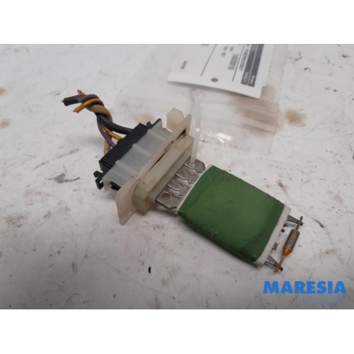 Peugeot - 207 - Heater resistor