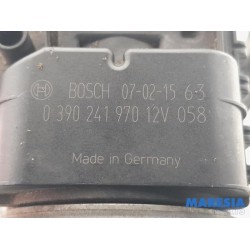 Peugeot - 207 - Front wiper motor