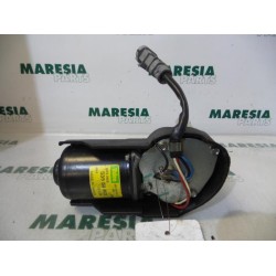 Renault - Clio - Front wiper motor
