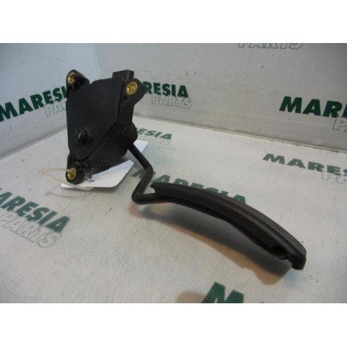 Renault - Megane Scenic - Throttle pedal position sensor
