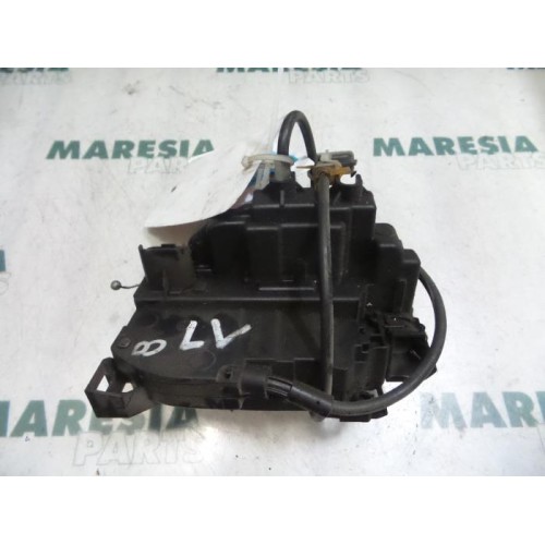 Renault - Clio - Door lock mechanism 4-door, front left
