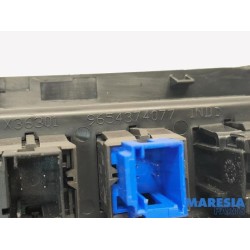 Peugeot - 207 - Central locking switch