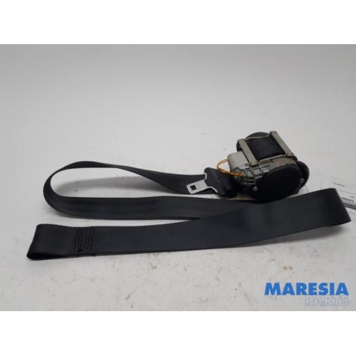 Peugeot - 207 - Front seatbelt, right