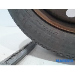 Renault - Grand Scenic - Krikset + reservewiel