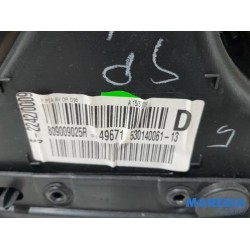 Renault - Megane - Door trim 2-door, right