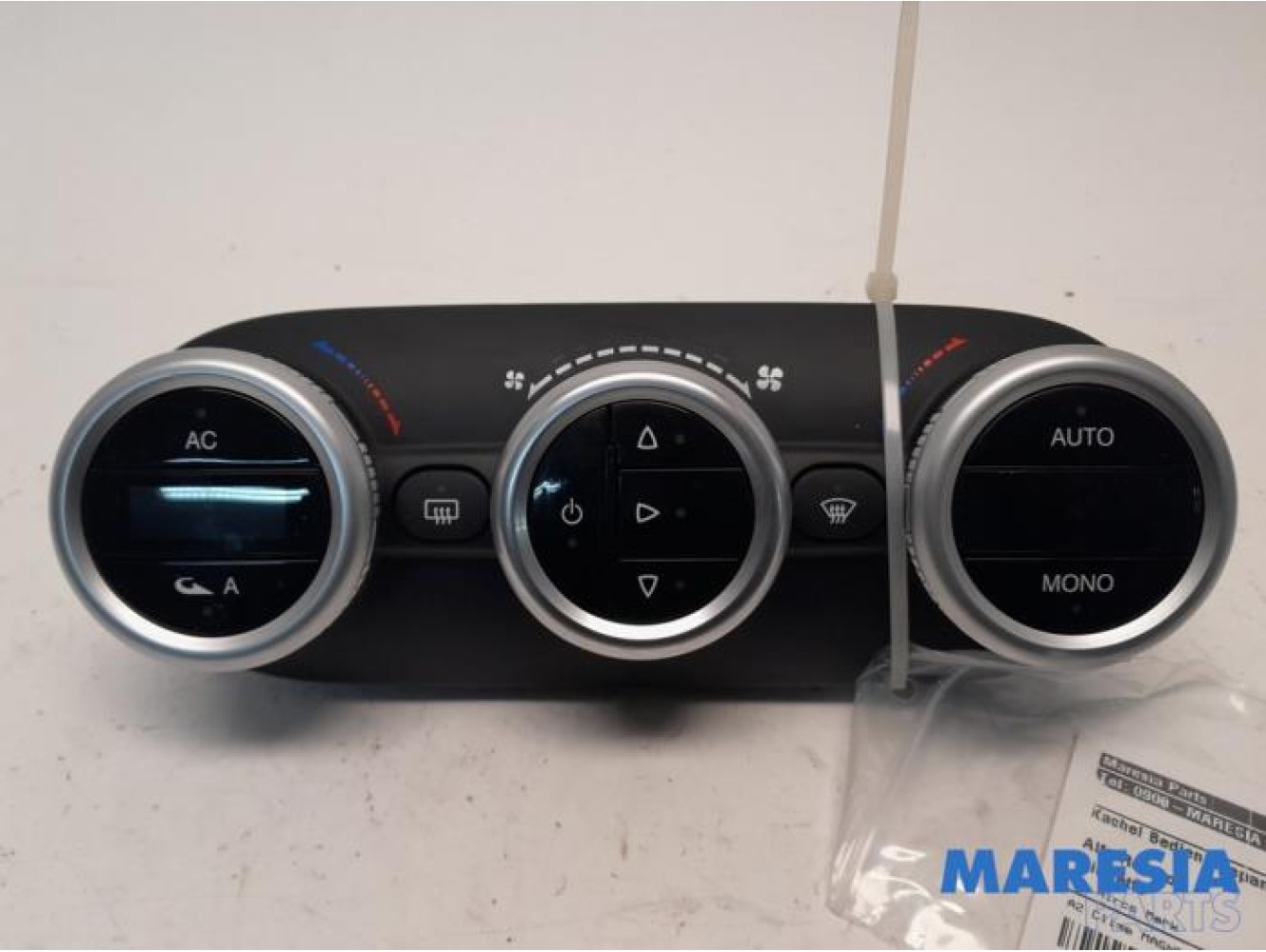 Alfa Romeo - Giulietta - Heater control panel