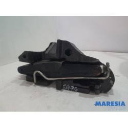 Renault - Megane - Krikset + reservewiel
