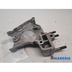Alfa Romeo - Giulietta - Engine mount