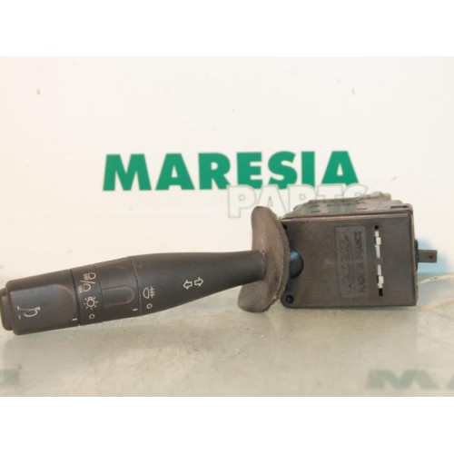Peugeot - Partner - Indicator switch