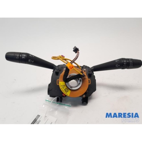 Alfa Romeo - Giulietta - Steering column stalk