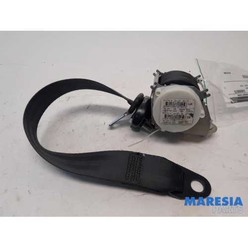 Alfa Romeo - Giulietta - Rear seatbelt, left