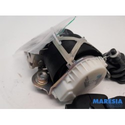 Alfa Romeo - Giulietta - Front seatbelt, right