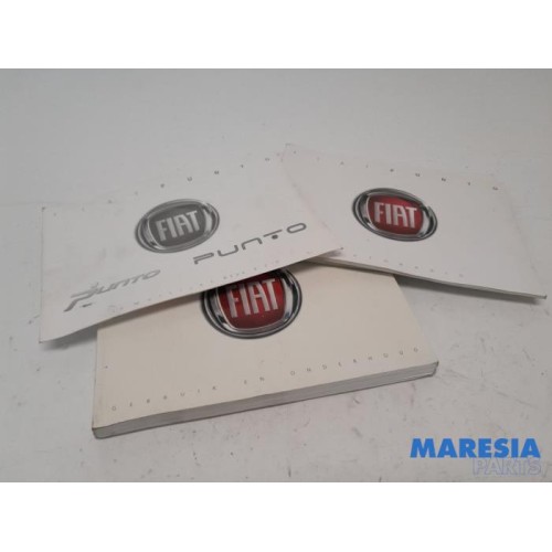 Fiat - Punto - Instruction Booklet