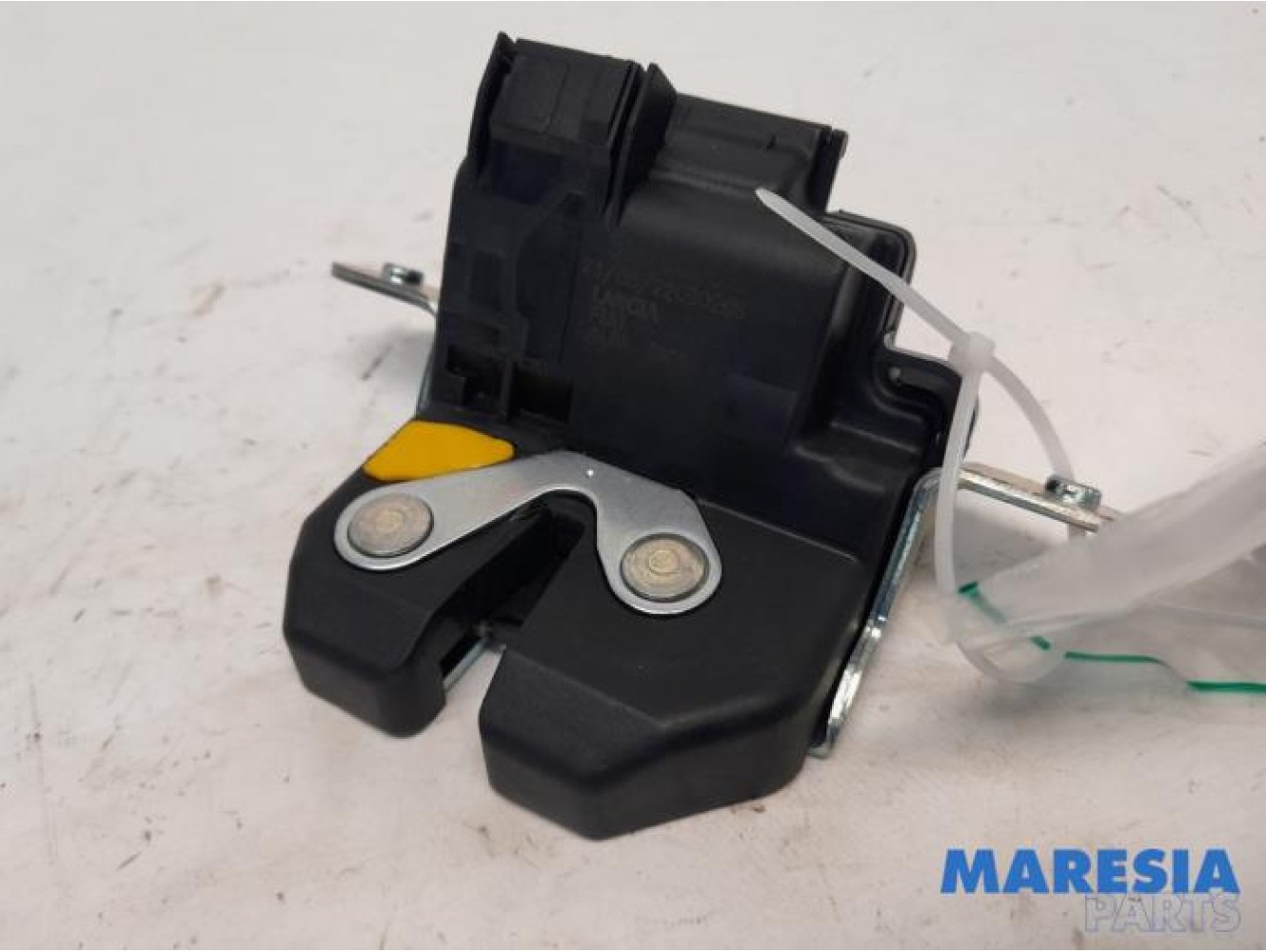 Fiat - Panda - Tailgate lock mechanism
