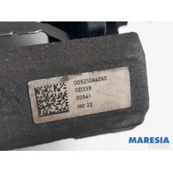 Fiat - Panda - Front brake calliper, right