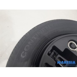 Peugeot - 307 - Krikset + reservewiel