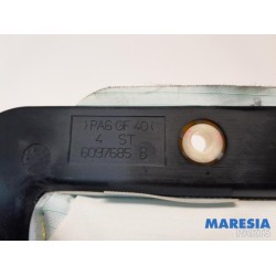 Renault - Megane - Right airbag (dashboard)
