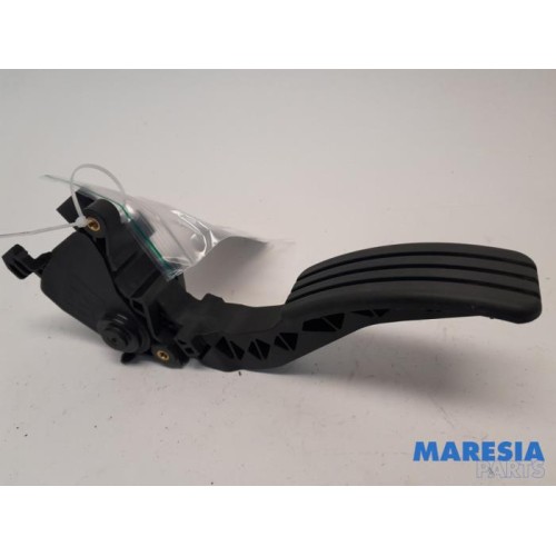Renault - Megane - Gaspedaalpositie Sensor