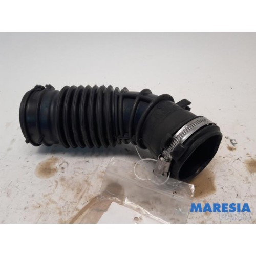 Renault - Kangoo - Air intake hose