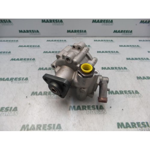 Fiat - Doblo - Power steering pump