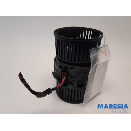 Renault - Megane - Heating and ventilation fan motor