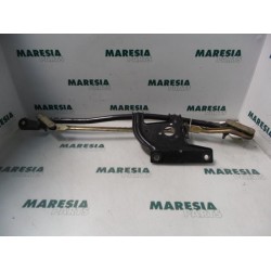 Fiat - Coupe - Wiper mechanism